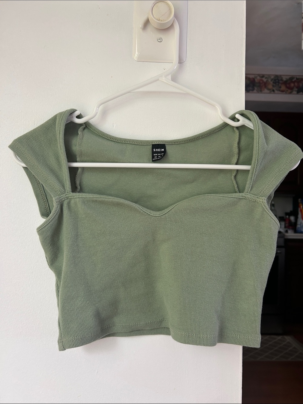 SHEIN || Sage Green Ribbed Sweetheart Crop Top